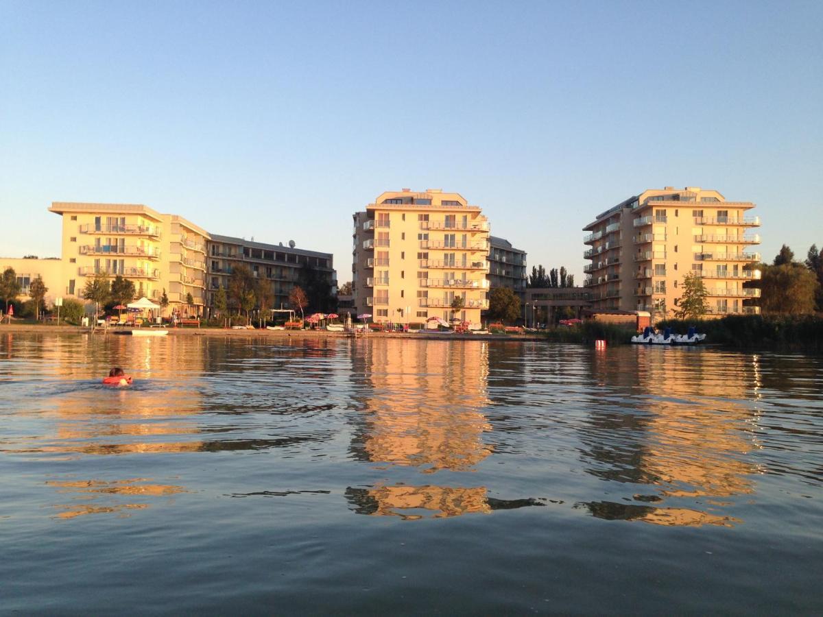 Panorama Apartman แวแลนแซ ภายนอก รูปภาพ