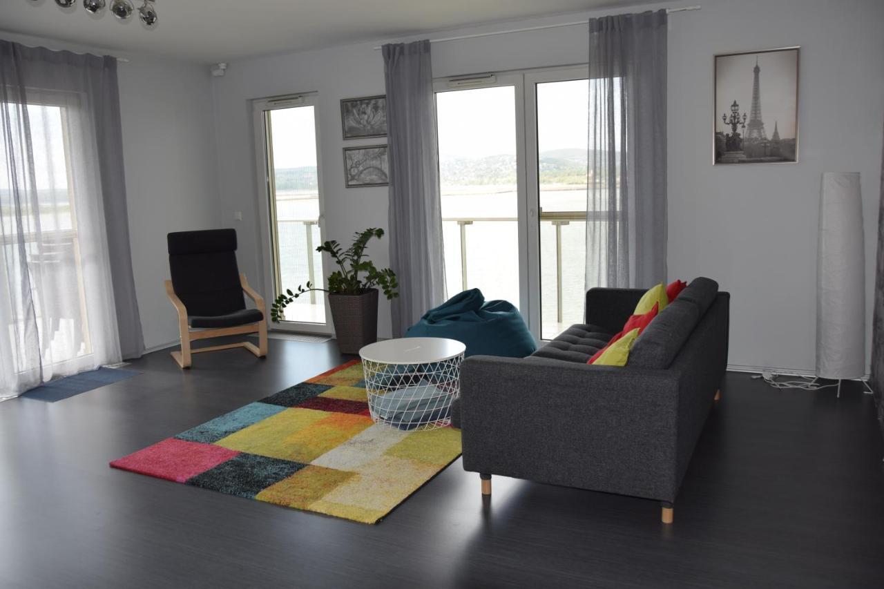 Panorama Apartman แวแลนแซ ภายนอก รูปภาพ